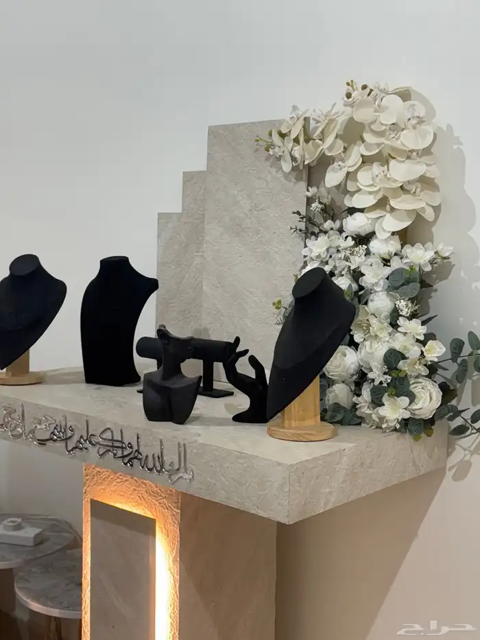عربية ملكة 2