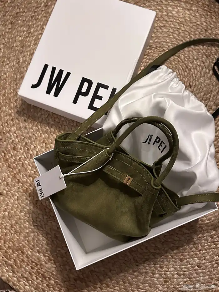 شنطة JW أصليه 3