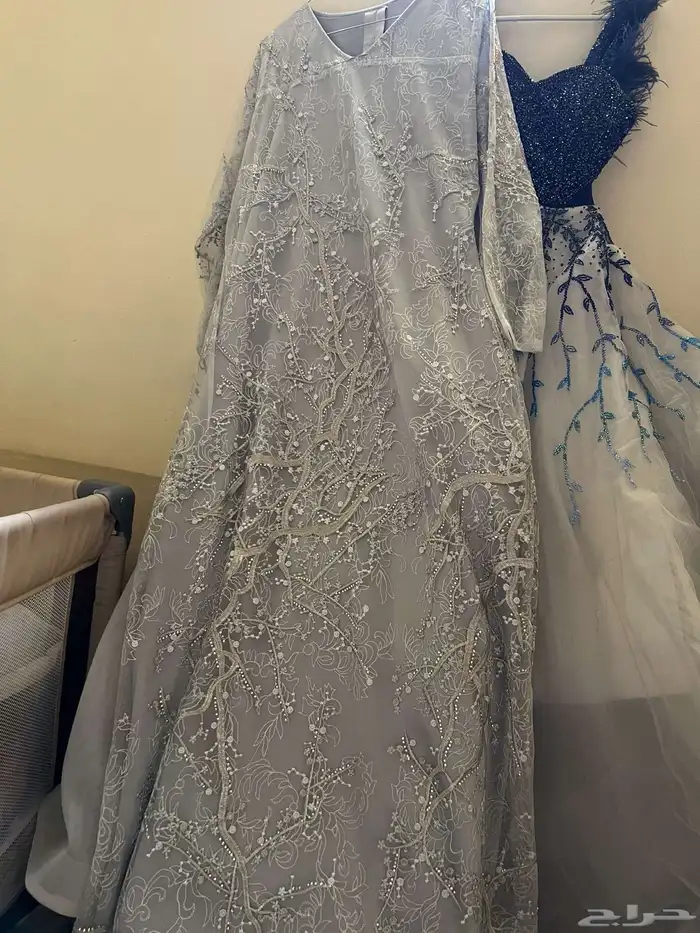 نظيفه مره للبيع ب 150 اللي عندها زواج او ملكه تشتريهم 2
