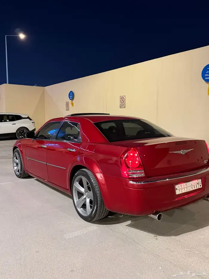 كرايزلر 2010 v8 1