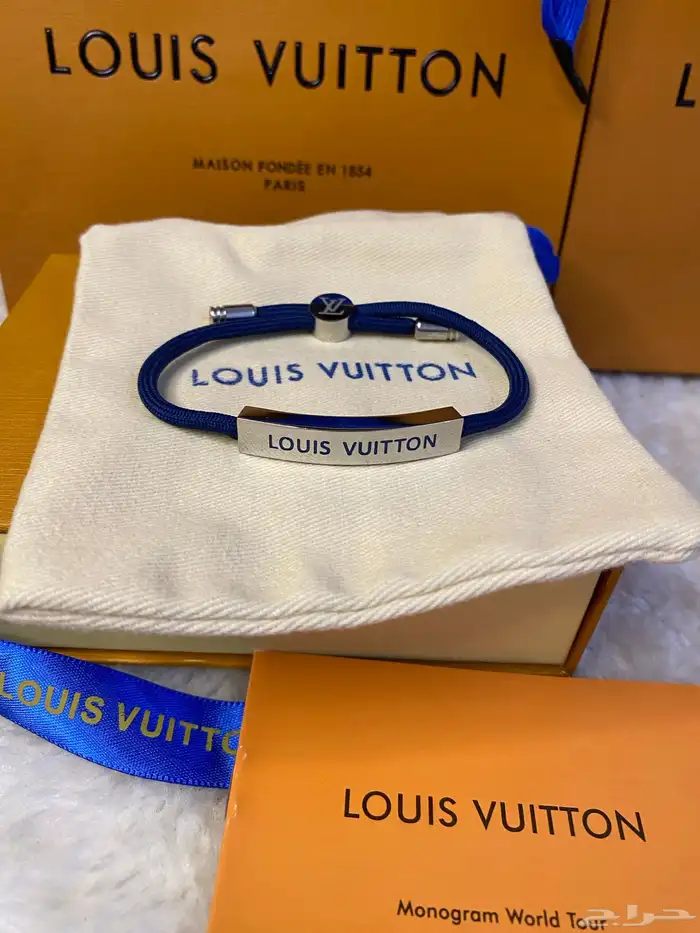 اساور لويس فيتون وكارتير ومسيكا بالملحقات 10