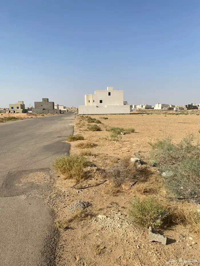 ارضين بمخطط حطين حي الشفق ببزيدة 6