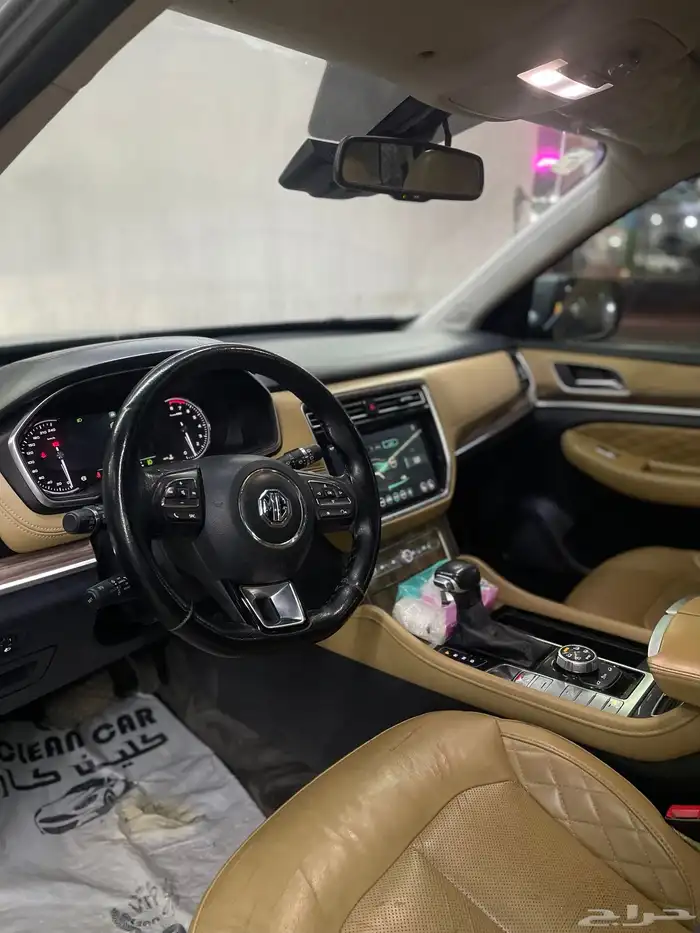 جيب MG RX8 2020 مازال تحت الضمان 4
