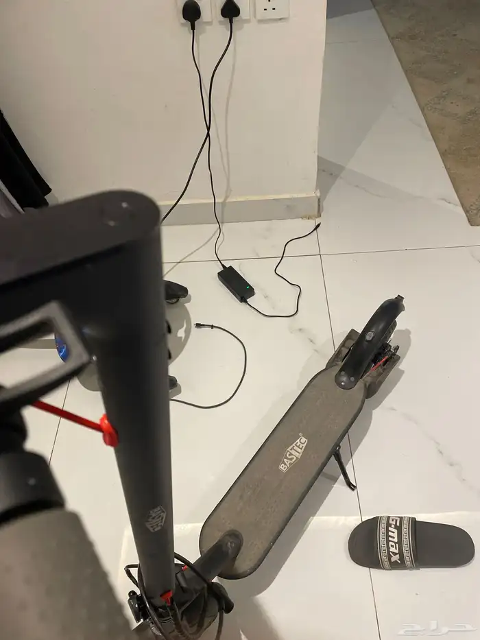 سكوتر وقافي نظيف 1