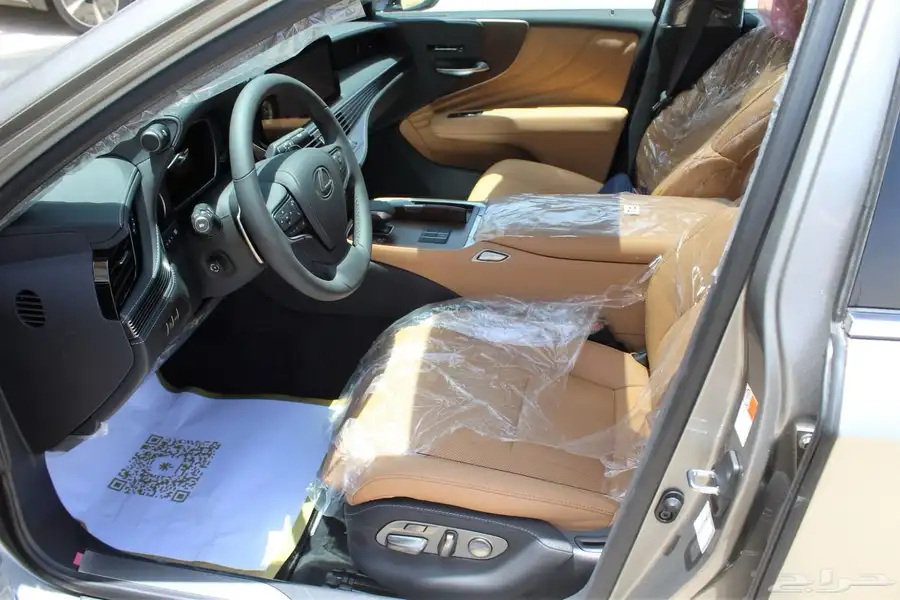 لكزس - LS350 AA - خليجي - 2025 12