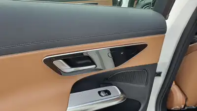 مرسيدس E200 اصفار 9
