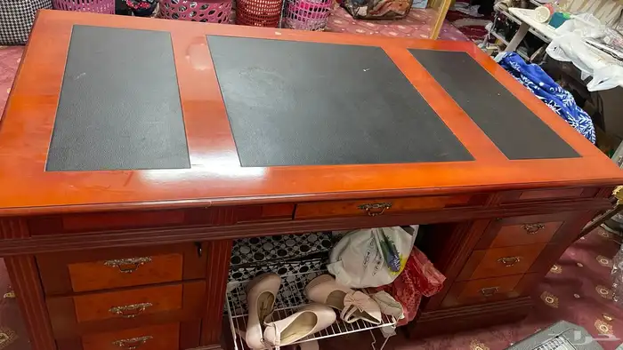 مكتب فاخر من الجريسي 3 قطع 4