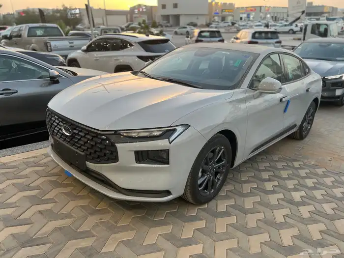 فورد تورس 2025 بجميع الفئات كاش واقساط 4