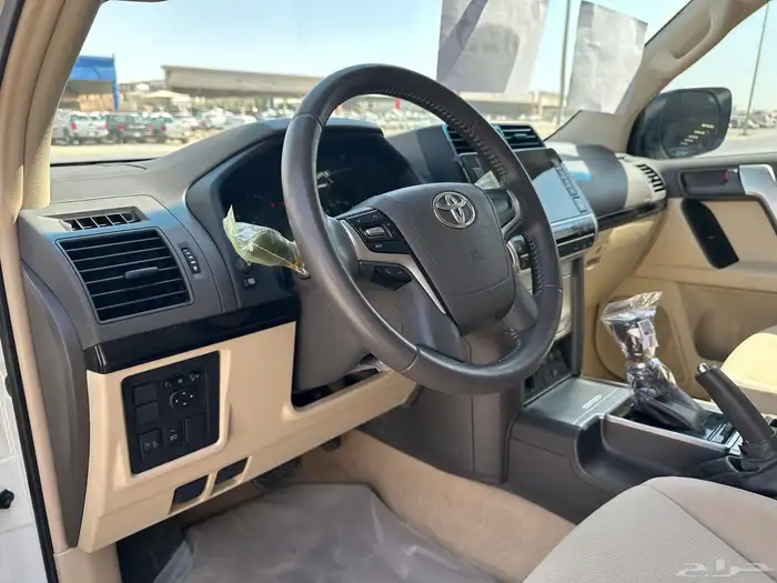 تويوتا برادو 2023 V6 عبداللطيف جميل 10