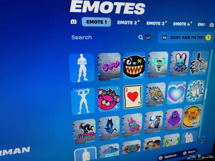 حساب فورت نايت يوجد ايبك اساسي و مربوط ب حساب سوني 37