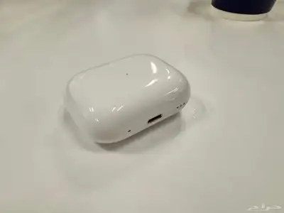 بيت ايربود برو الجيل الثاني مستعمل نظيف 1