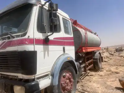 وايت ماء للبيع 77 مرسدس 0