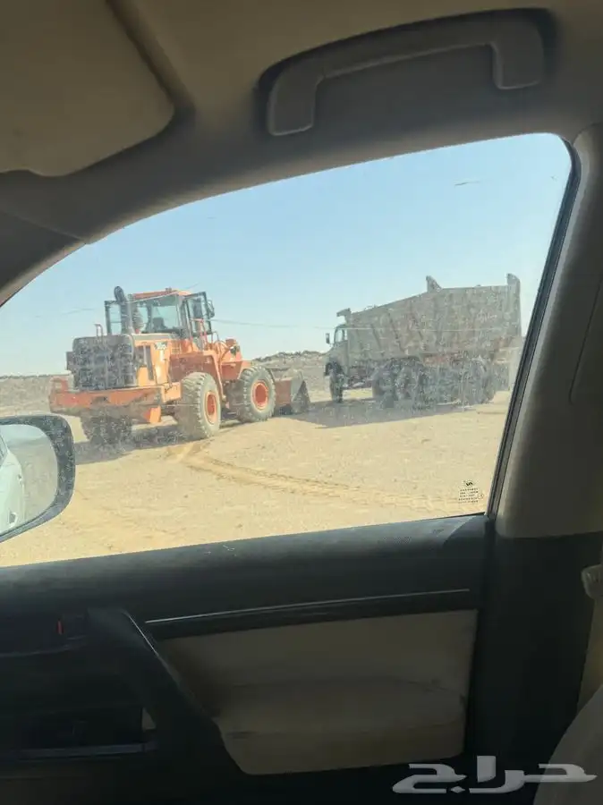 صبيز رمال احمر رمال بناء مقاولات هدم وترحيل ودفان ميدات 7