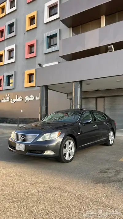 لكزس مديل 2008 LS460 لارج 2