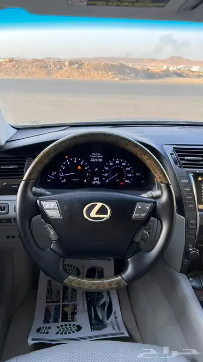 لكزس مديل 2008 LS460 لارج 12