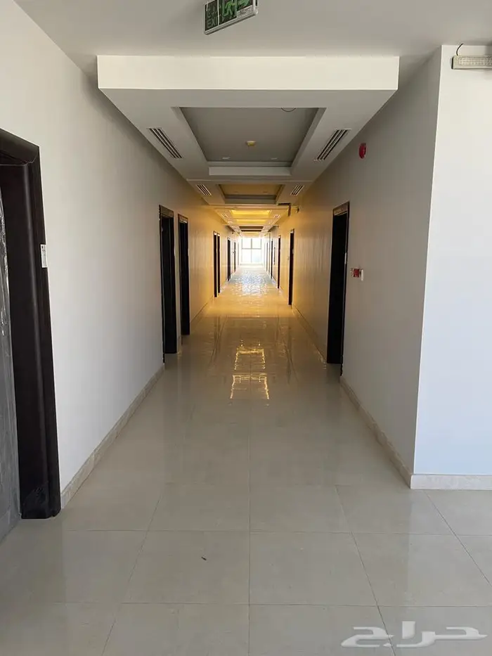 للايجار مكاتب اداريه مؤثثه وغير مؤثثه بمساحات مختلفه 7