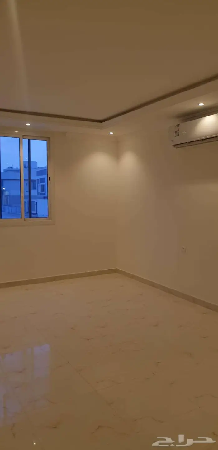 شقه للإيجار عوائل بحي النرجس 6