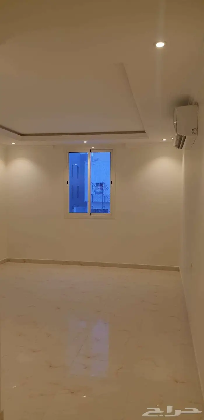 شقه للإيجار عوائل بحي النرجس 7
