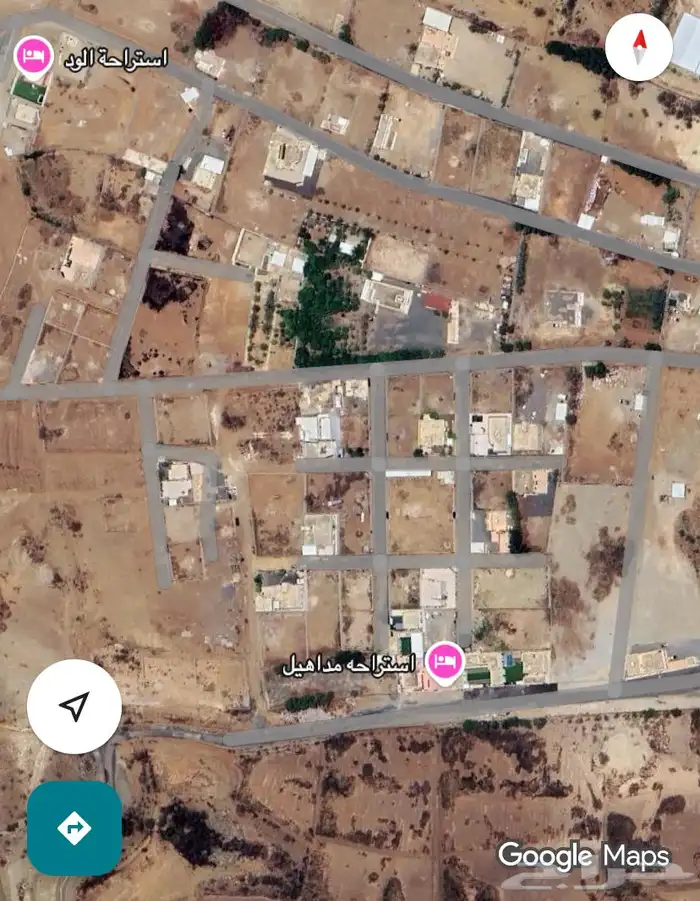 ارض للبيع يمين طريق رجال المع محايل عسير 1