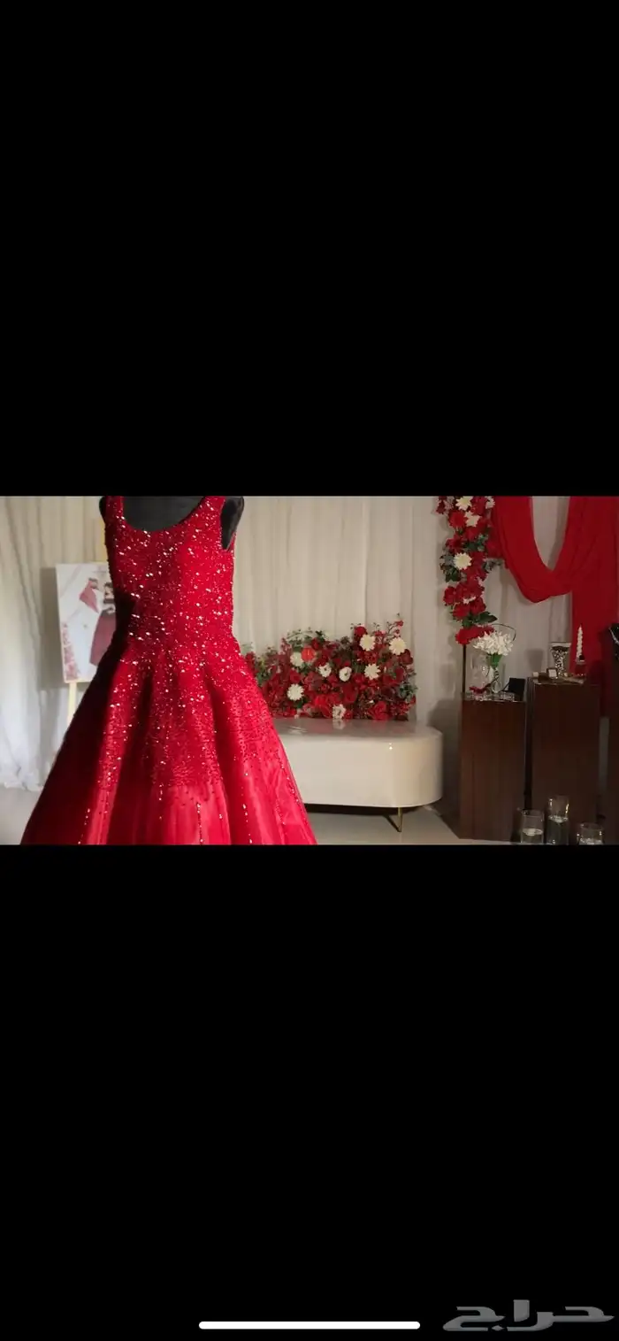 فستان ملكه 2