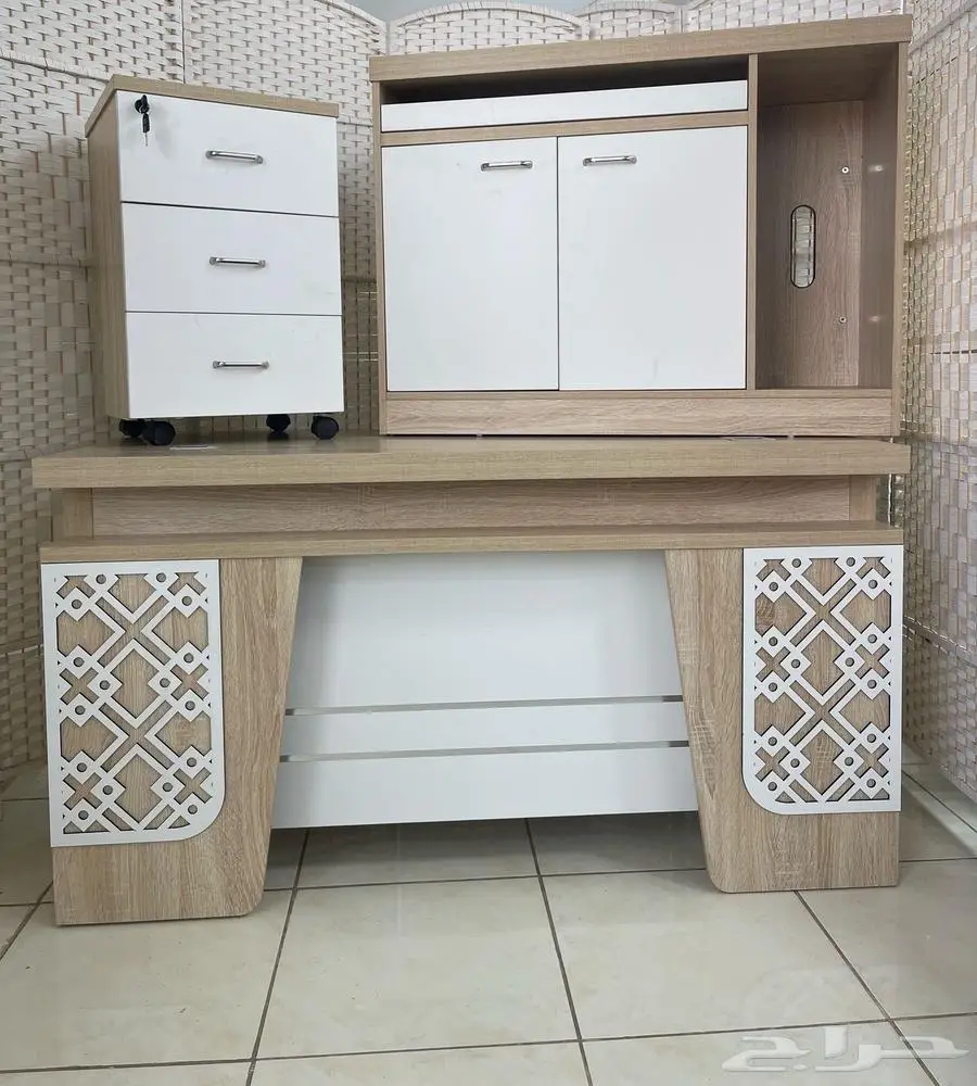 Office furniture اثاث مكتبي 50