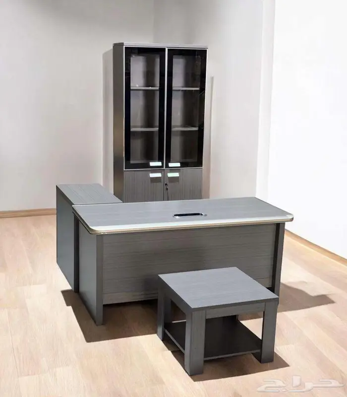 أثاث مكتب جديد مكاتب وكراسي وطاولات اجتماع وكنب 38