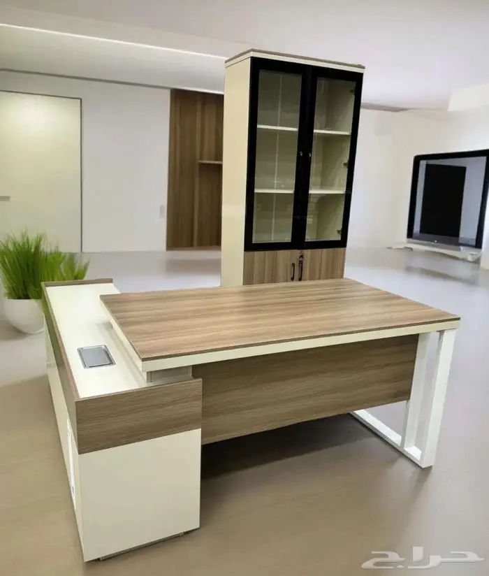 أثاث مكتب جديد مكاتب وكراسي وطاولات اجتماع وكنب 56