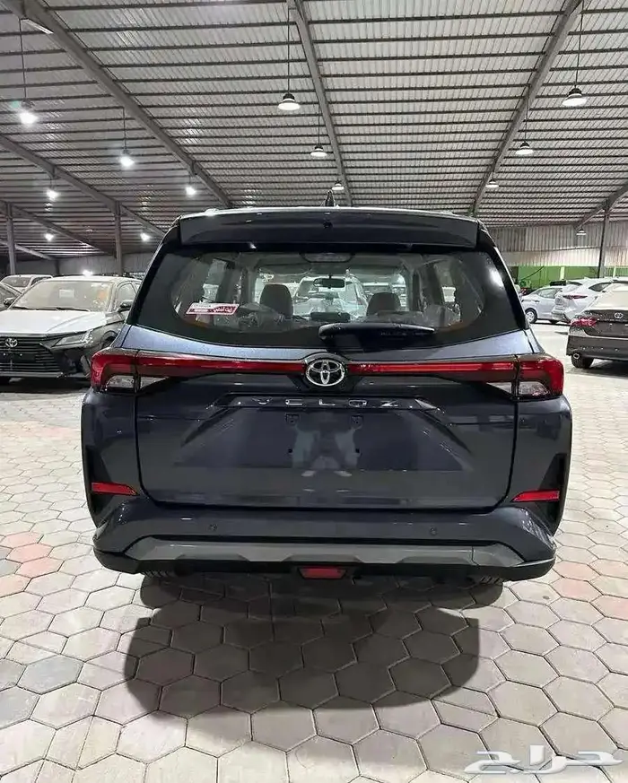 تويوتا فيلوز VELOZ 2025 فل GLX جميع الالوان كاش واقساط 2