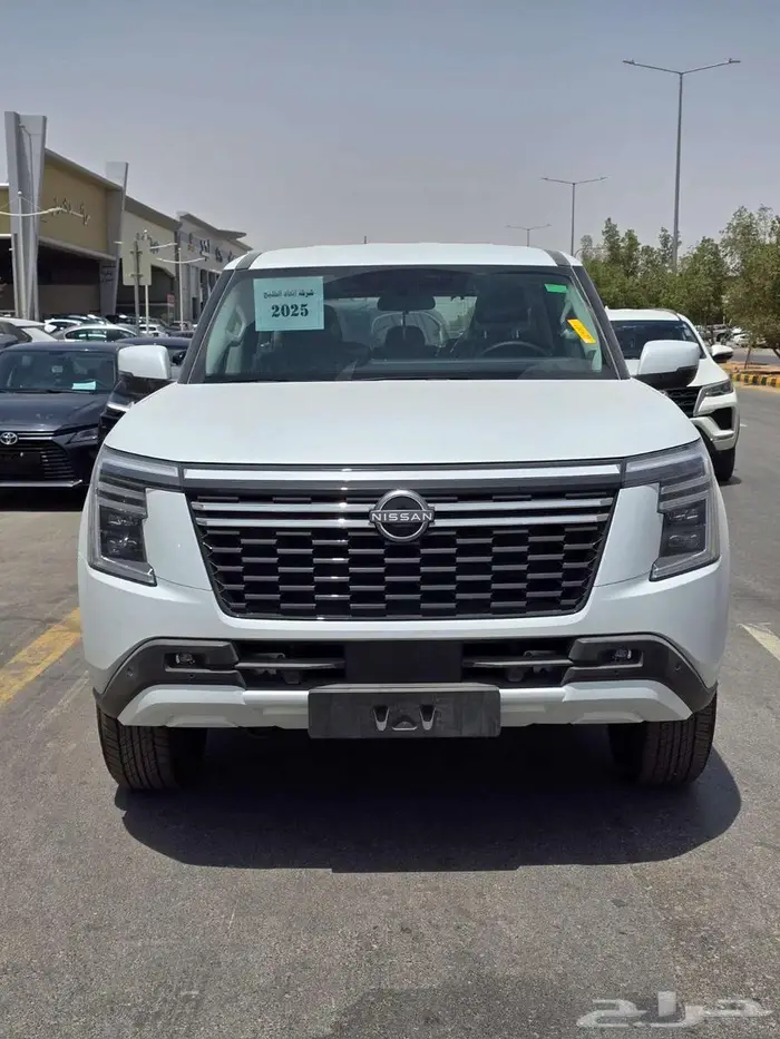 نيسان باترول 2025 XE استاندر كاش بنك ونظام دفعتين تنفس طبيعي 1