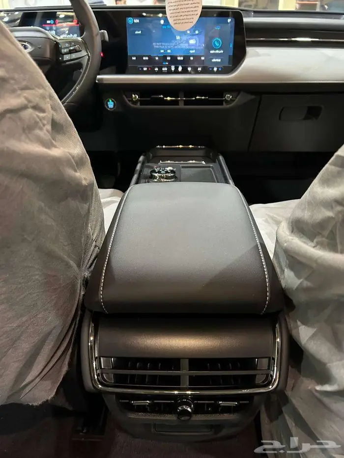 عرض خاص - فورد تورس إمبيانتى 2025 سعودى توكيلات الجزيرة . 7