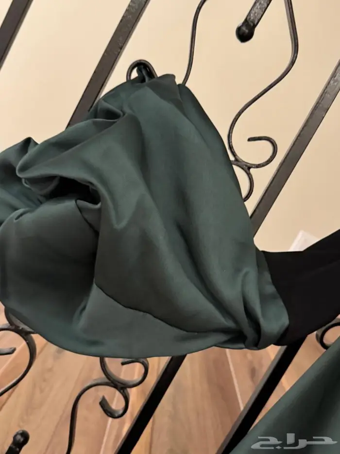 فستان للبيع من مصممه قطريه فخم جدا طله ملكيه 4