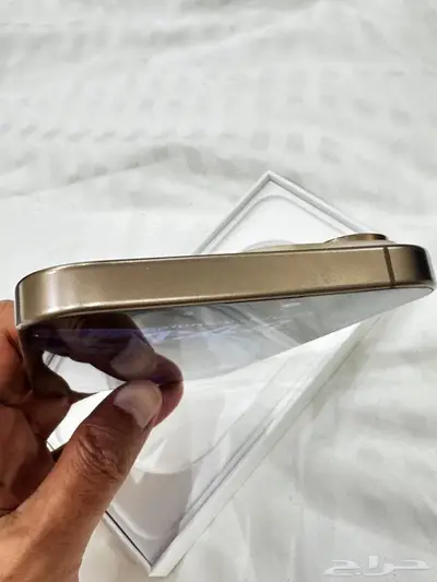 Iphone 16 pro max 256GB GOLD Warranty 1 14 26 3