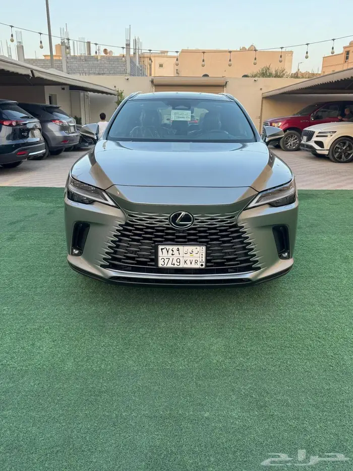 للبيع Rx350 BH اصفار هايبرد 2025 عبدالطيف جميل 6