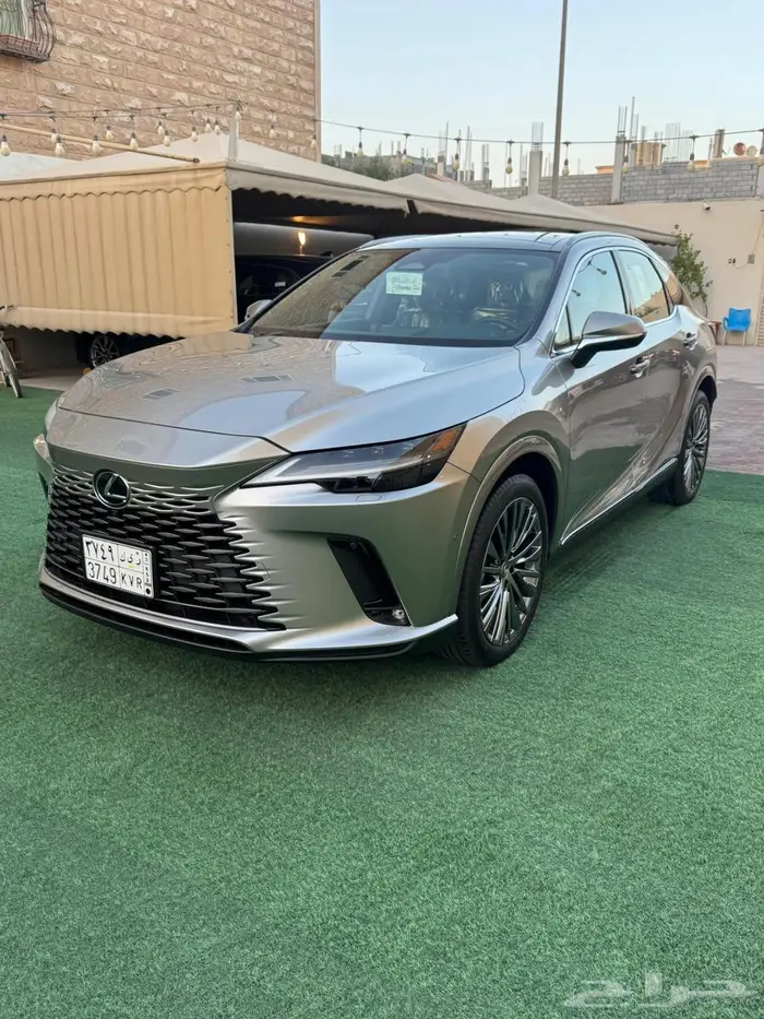 للبيع Rx350 BH اصفار هايبرد 2025 عبدالطيف جميل 4