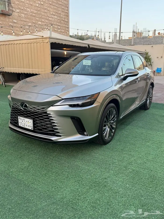 للبيع Rx350 BH اصفار هايبرد 2025 عبدالطيف جميل 5