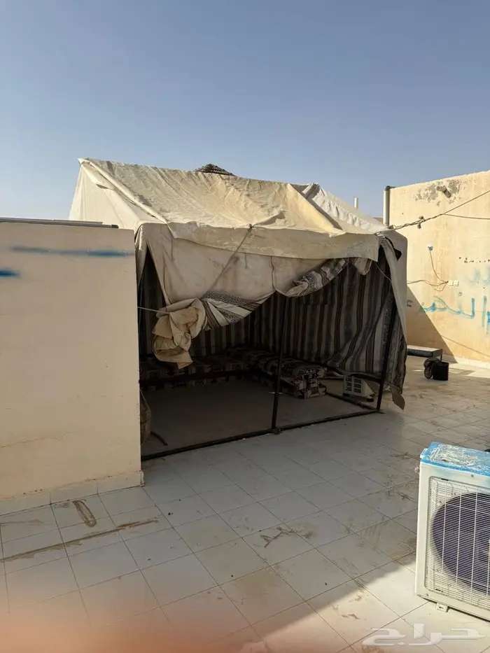 خيمه تركيب شبه جديده تصلح البيوت الحوش أو سطح المنزل 0