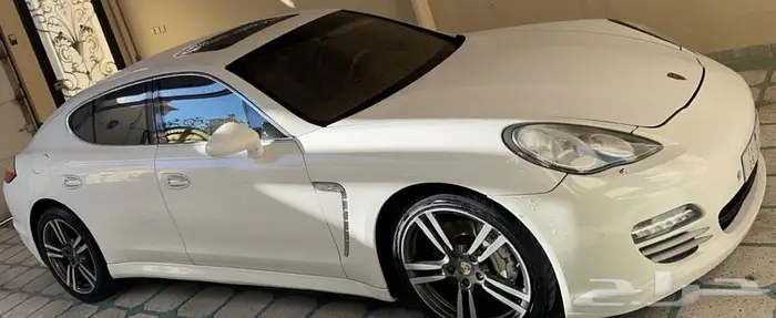 باناميرا 4S 2