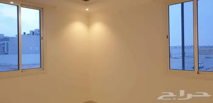 شقه للإيجار عوائل بحي النرجس 2
