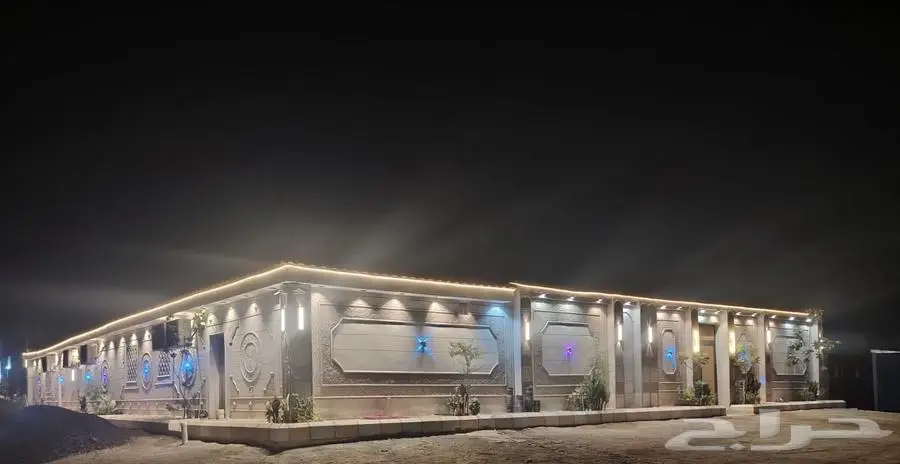 شاليه فخم جدا  جدة - الحرازات 8