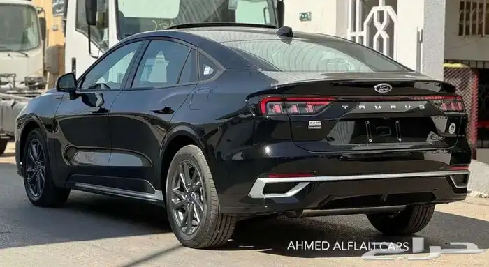 فورد تورس 2025 بجميع الفئات كاش واقساط 36