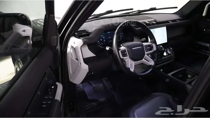 Land Rover Defender 110 X-Dynamic SE 2022 6