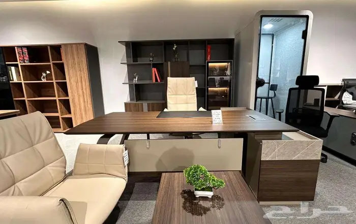 أثاث مكتب جديد مكاتب وكراسي وطاولات اجتماع وكنب 18
