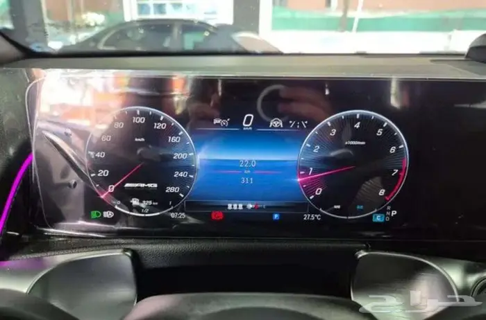 Mercedes Benz GLB35 AMG 4Matic 9
