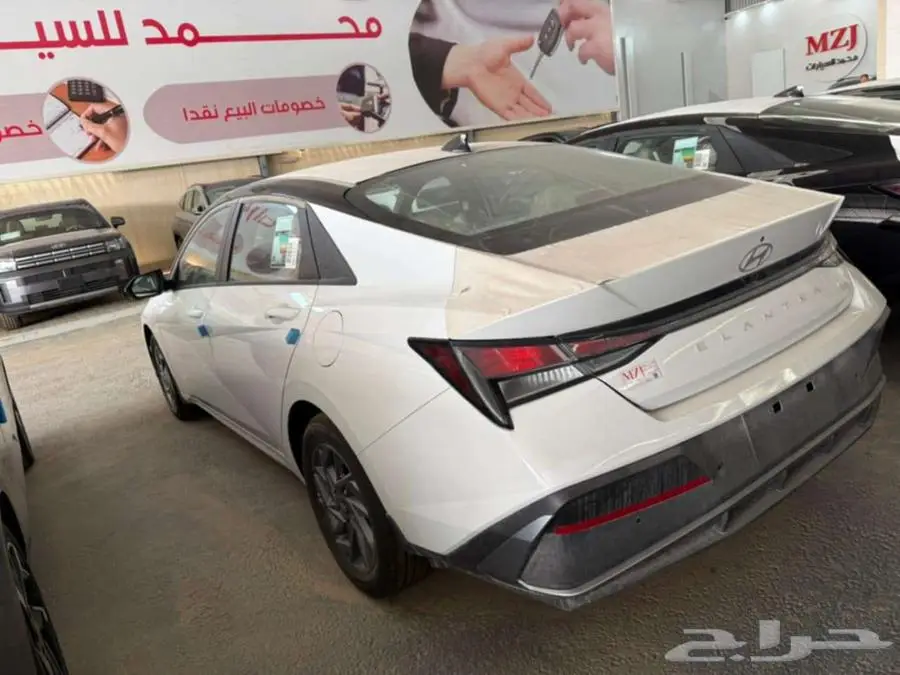 هيونداي النترا 2025 سمارت مكينه 2000 ضمان 5 سنوات 3