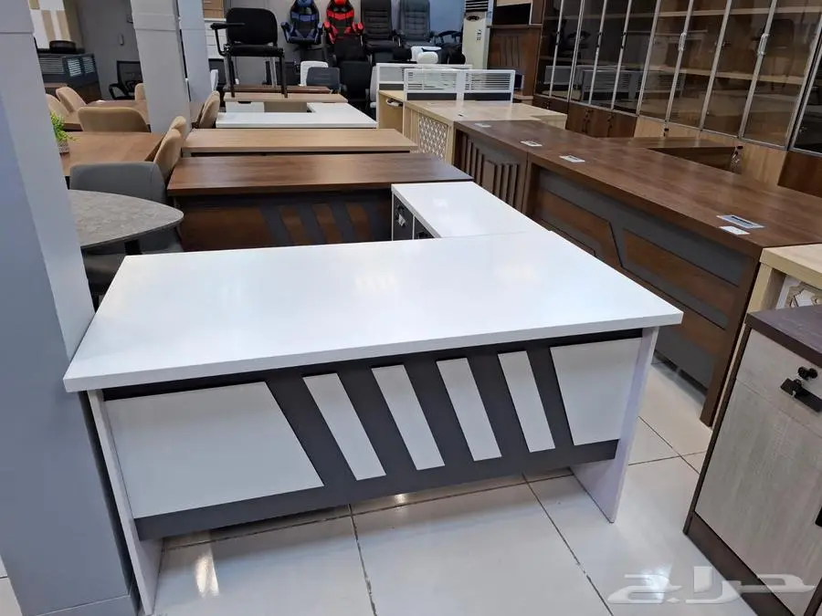 Office furniture اثاث مكتبي 24