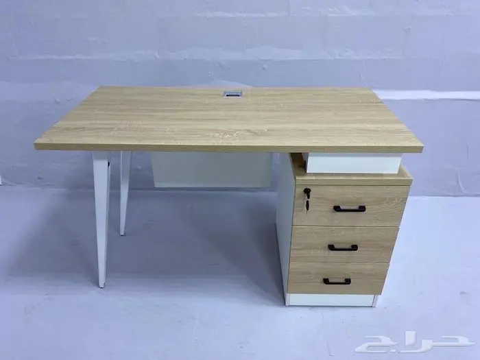 أثاث مكتب جديد مكاتب وكراسي وطاولات اجتماع وكنب 51