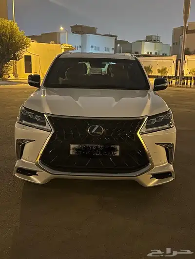 جيب لكزس LX2020 0