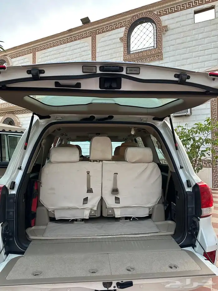 جيب جي اكس ار 2011 شد بلد 9