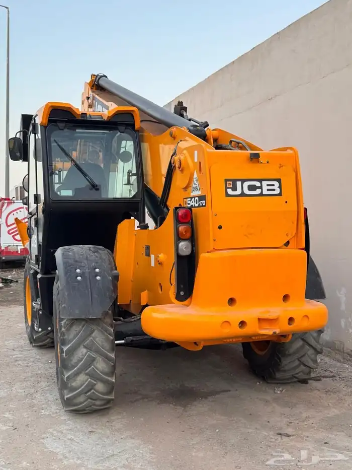 رافعة شوكية JCB جي سي بي للإيجار اليومي الشهري السنوي 0