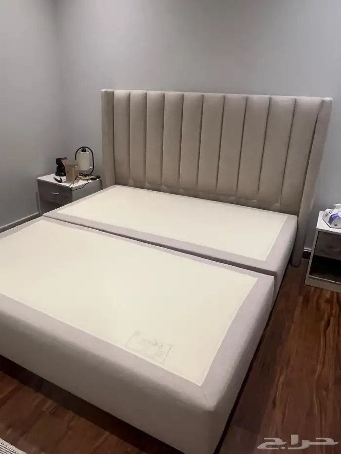 سرير مودرن شبه جديد 1